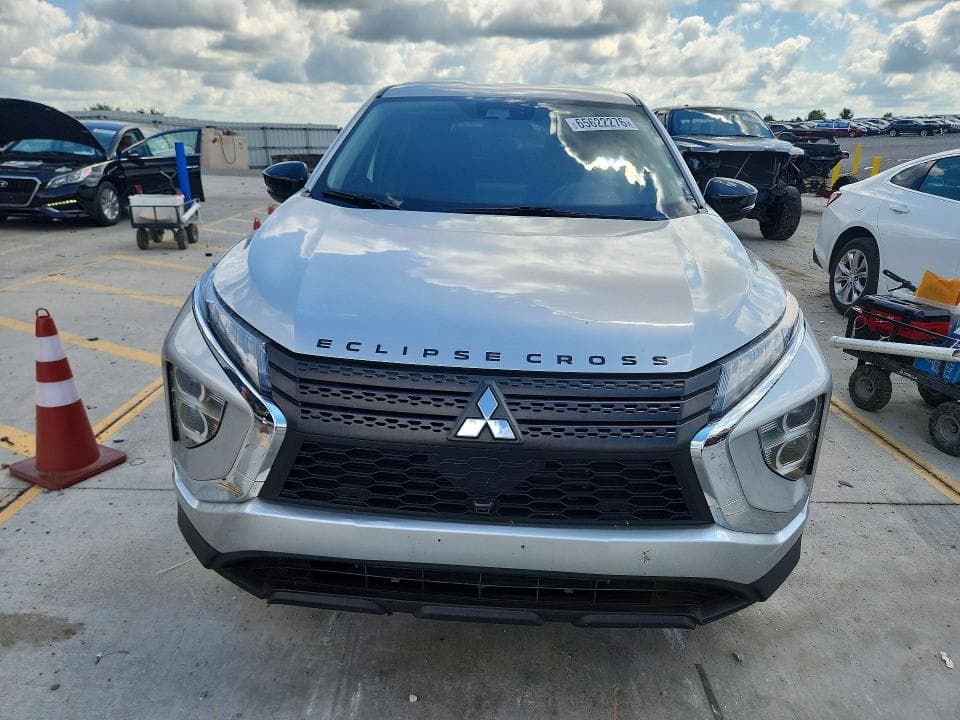 2023 MITSUBISHI ECLIPSE CROSS LE 5