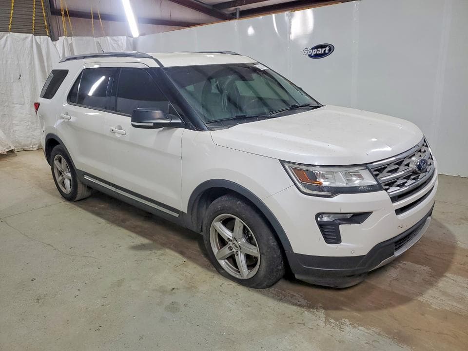 2018 FORD EXPLORER XLT 4
