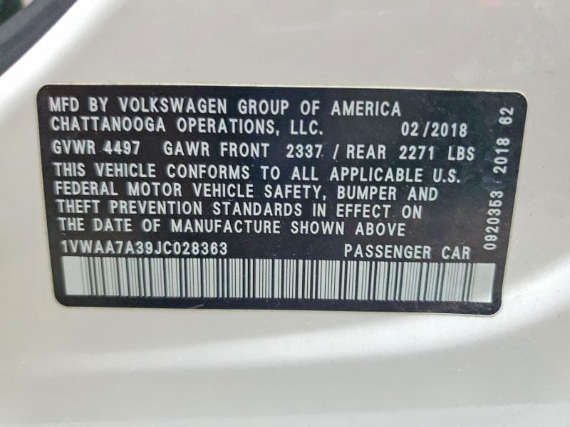 2018 VOLKSWAGEN PASSAT S 12
