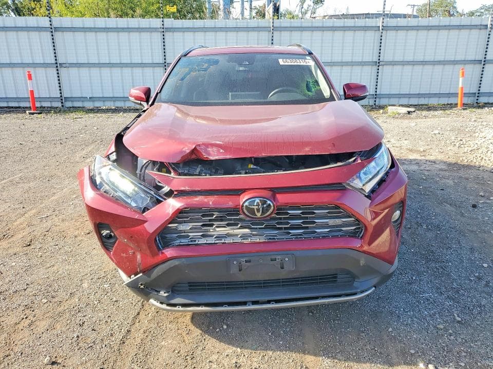 2020 TOYOTA RAV4 LIMITED 5