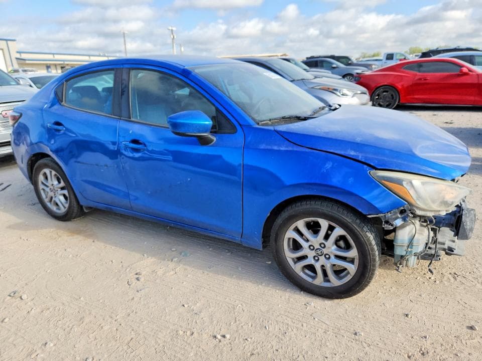 2017 TOYOTA YARIS IA BASE 4