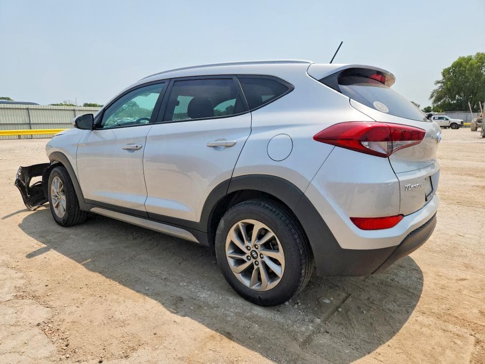 2017 HYUNDAI TUCSON SE 2