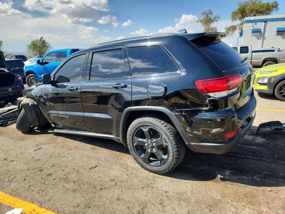 2019 JEEP GRAND CHEROKEE LAREDO 2