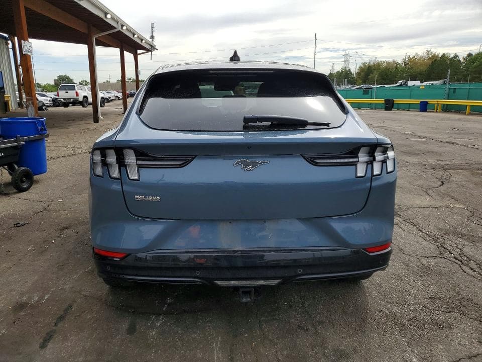 2023 FORD MUSTANG MACH-E PREMIUM 6