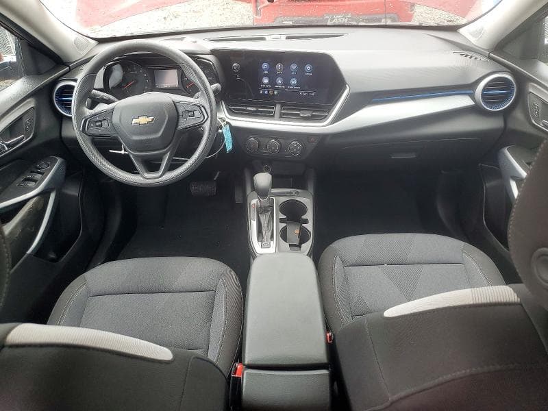 2024 CHEVROLET TRAX LS 8