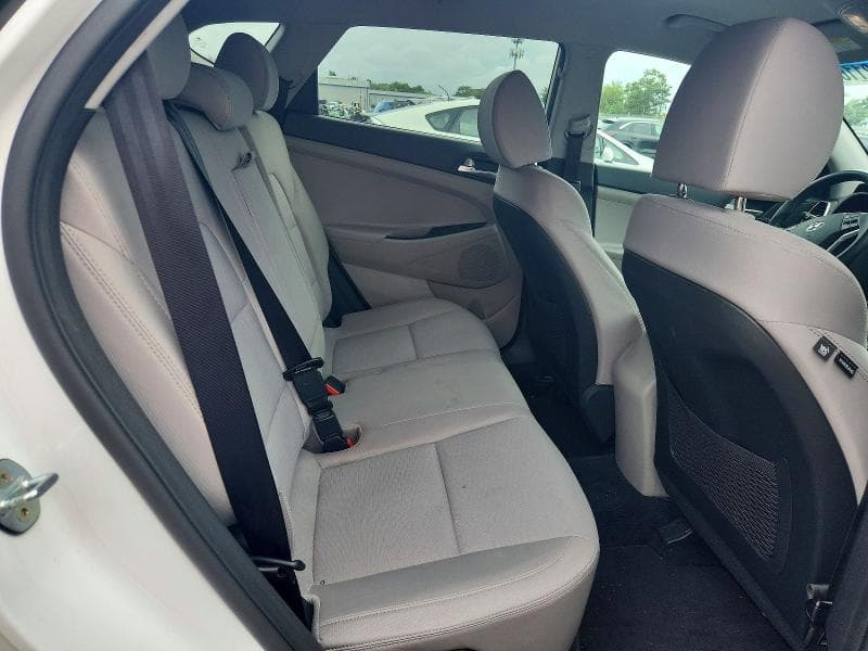 2020 HYUNDAI TUCSON VALUE 11