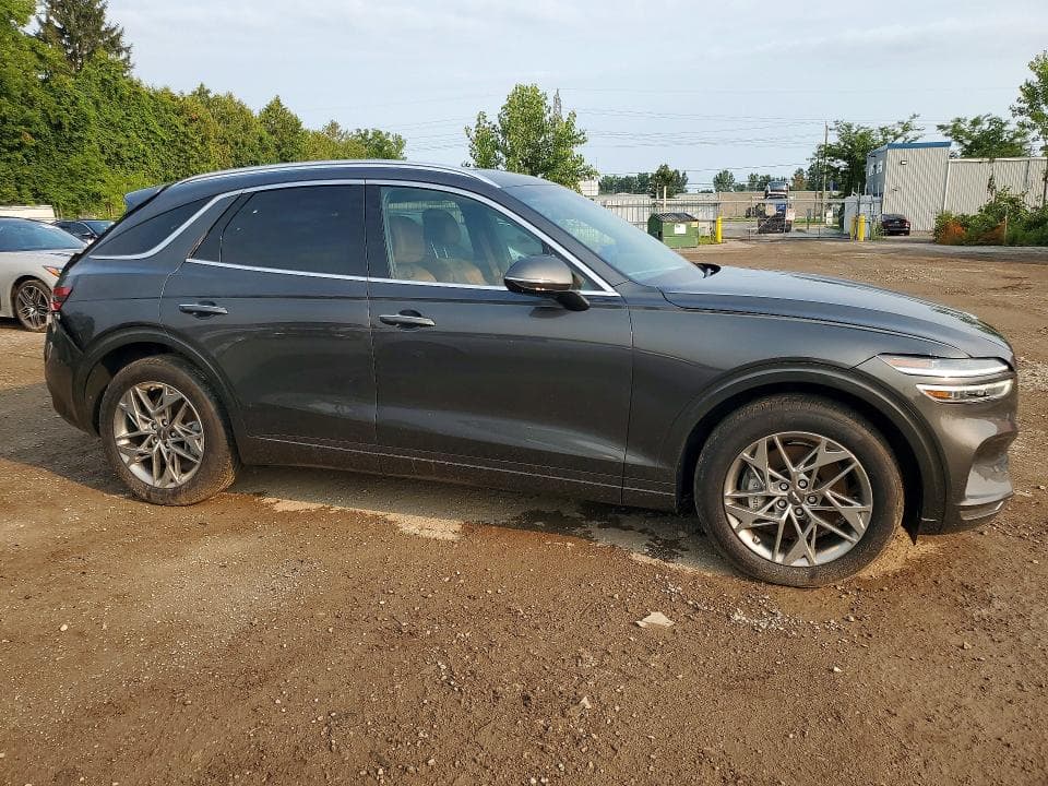 2025 GENESIS GV70 BASE 4