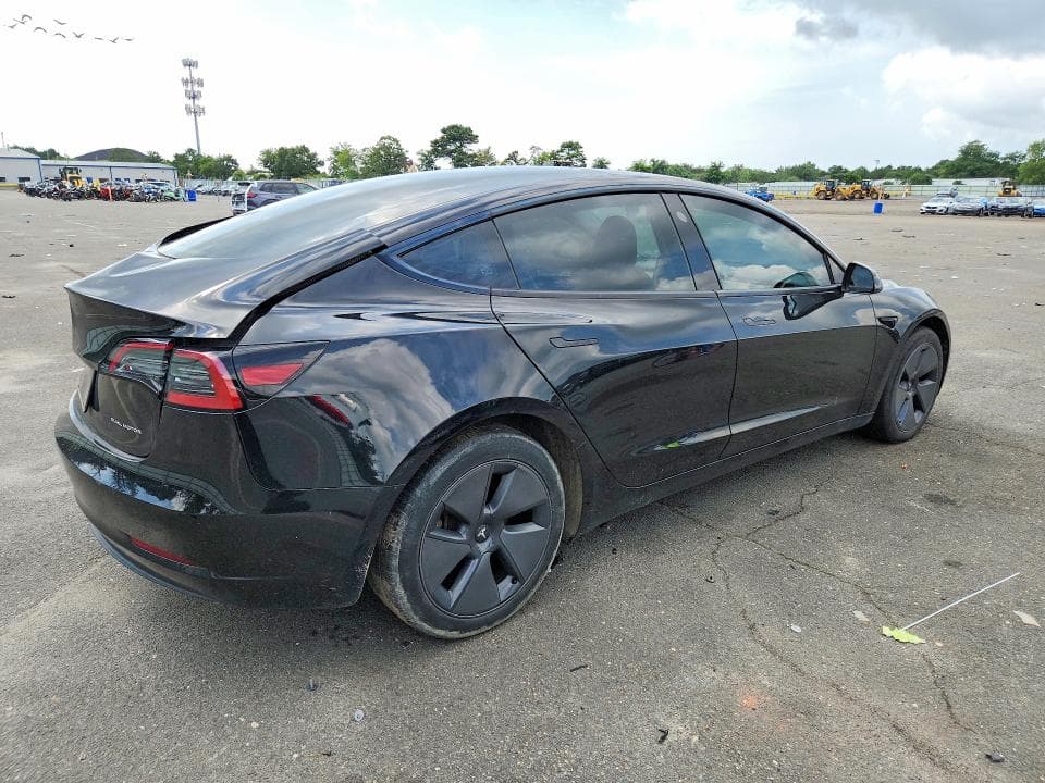 2023 TESLA MODEL 3 3