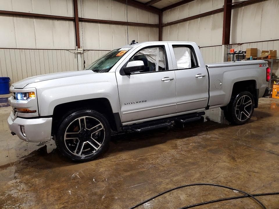 2018 CHEVROLET SILVERADO K1500 LT - 1