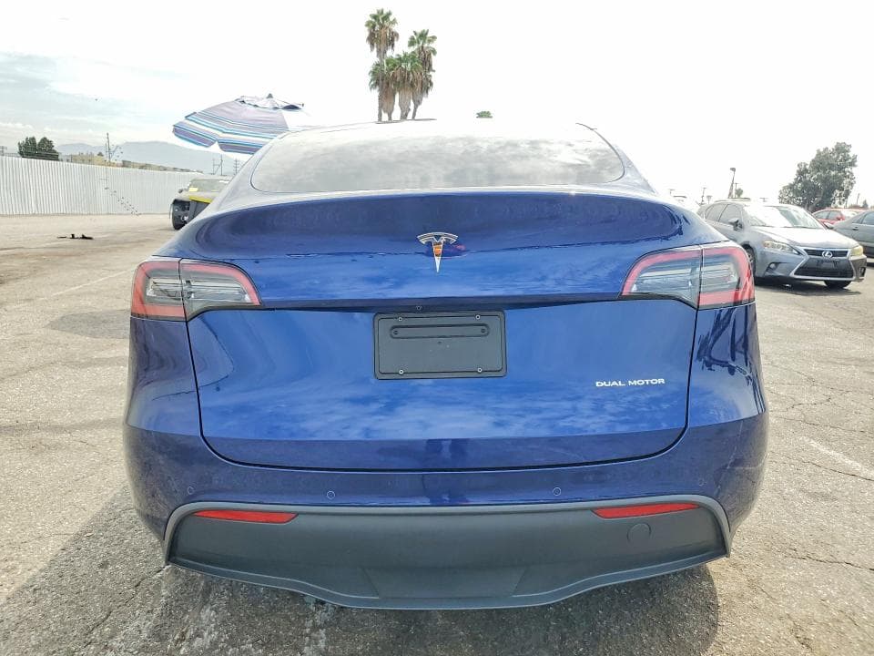 2021 TESLA MODEL Y 6