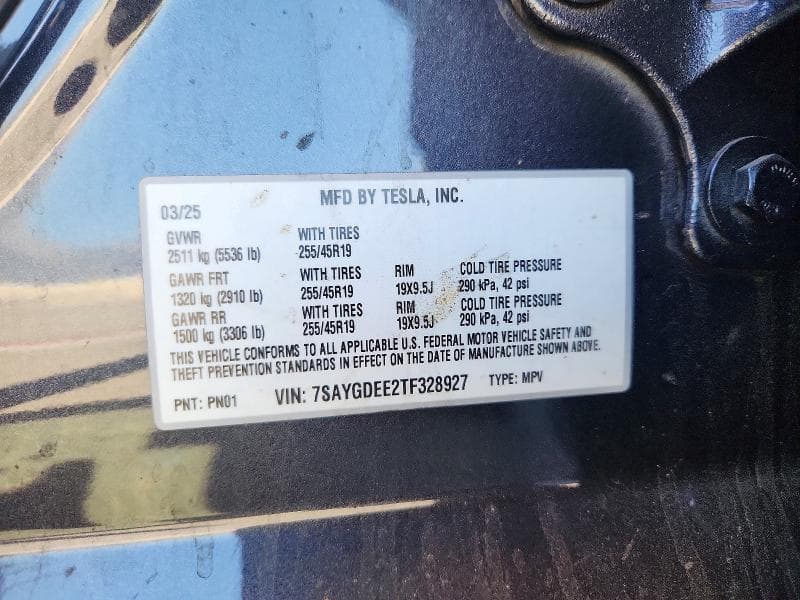 2026 TESLA MODEL Y 14