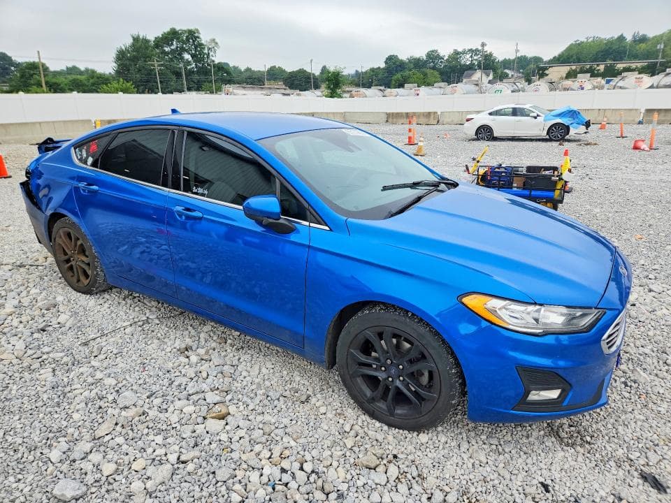 2020 FORD FUSION SE 4