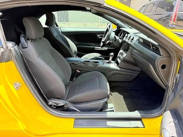 2017 FORD MUSTANG 7