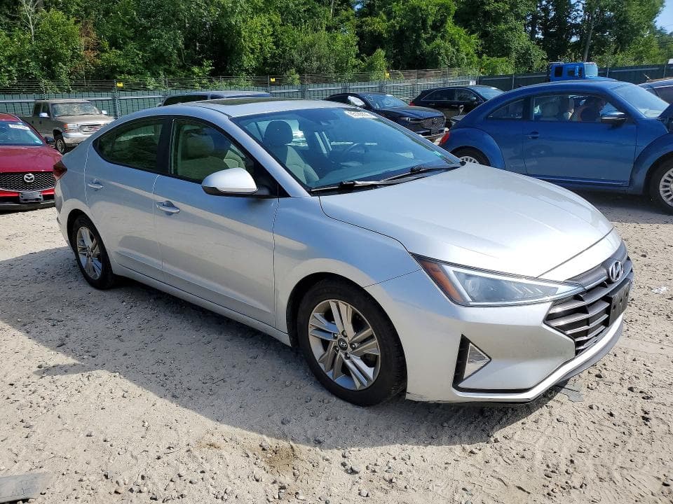 2020 HYUNDAI ELANTRA VALUE EDITION 4