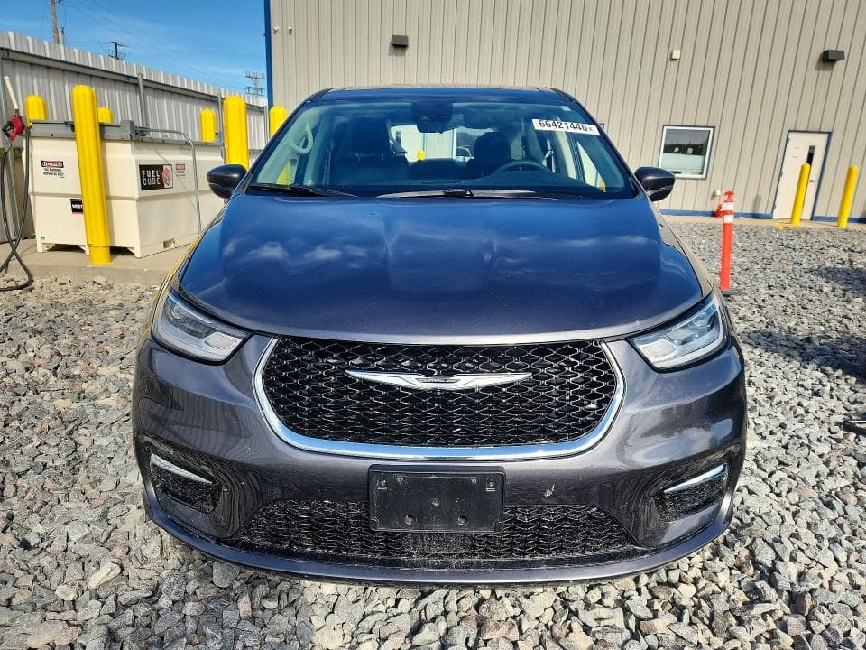 2023 CHRYSLER PACIFICA TOURING L 5
