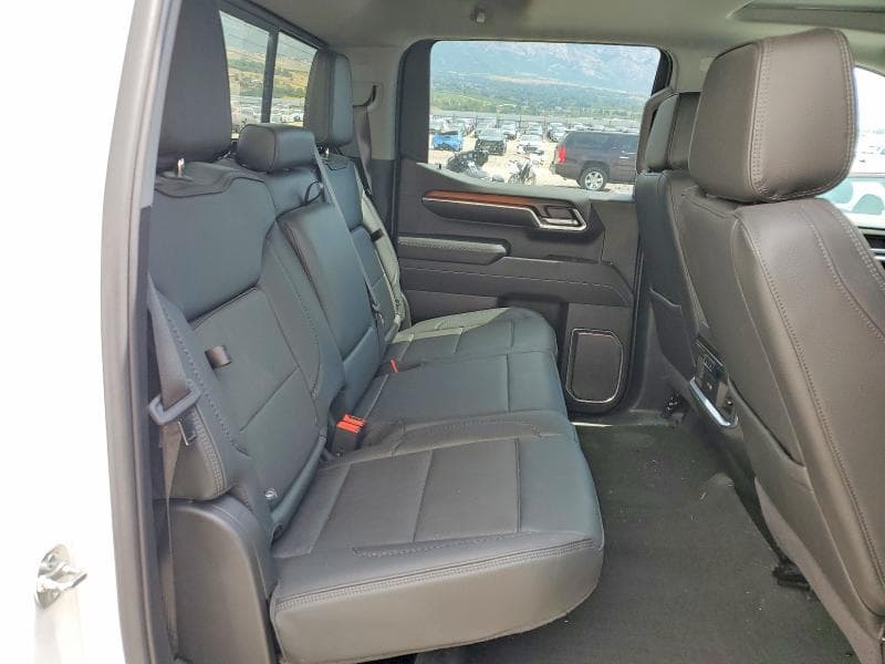 2025 GMC SIERRA K1500 DENALI 10