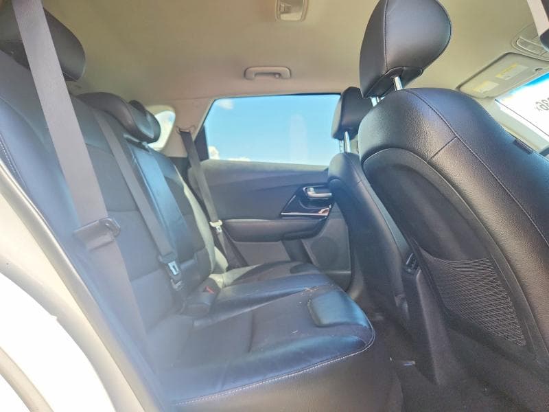 2017 KIA NIRO EX 10