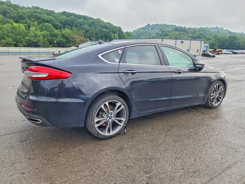 2019 FORD FUSION TITANIUM 3
