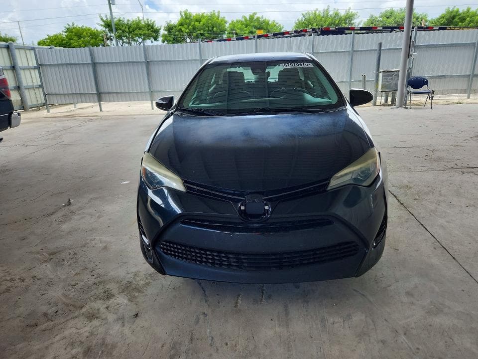 2018 TOYOTA COROLLA LE 5