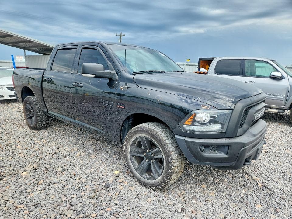 2022 RAM 1500 CLASSIC SLT 4