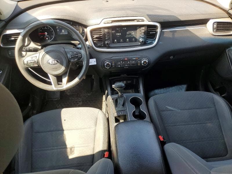 2018 KIA SORENTO LX 8