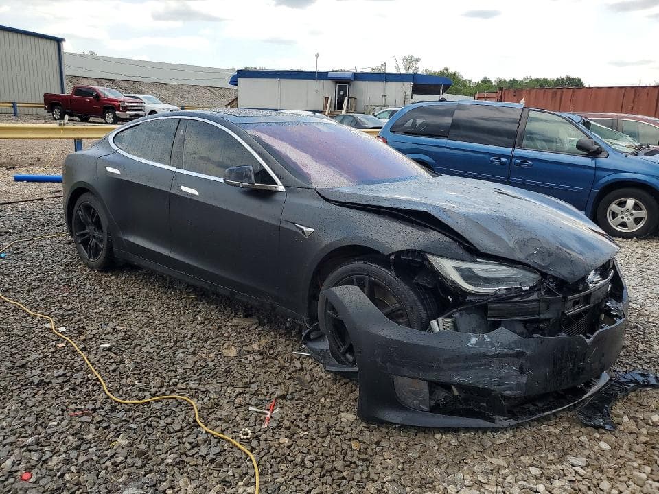 2017 TESLA MODEL S 4