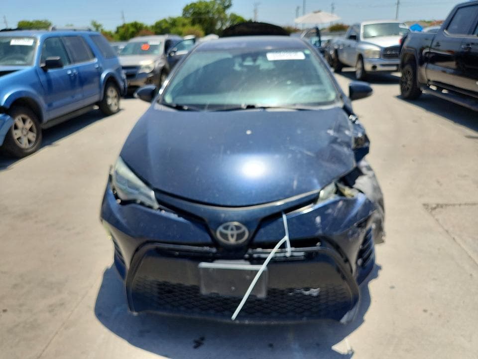 2018 TOYOTA COROLLA XSE 5