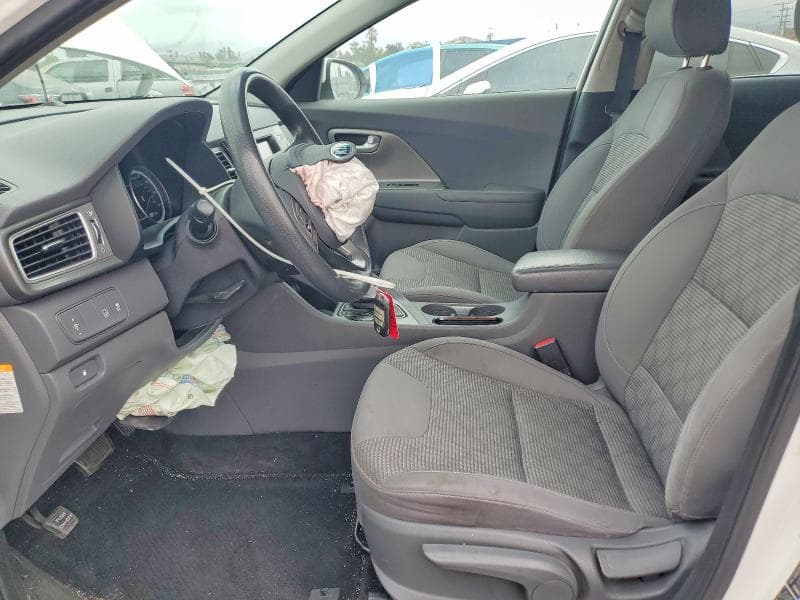 2018 KIA NIRO LX 7