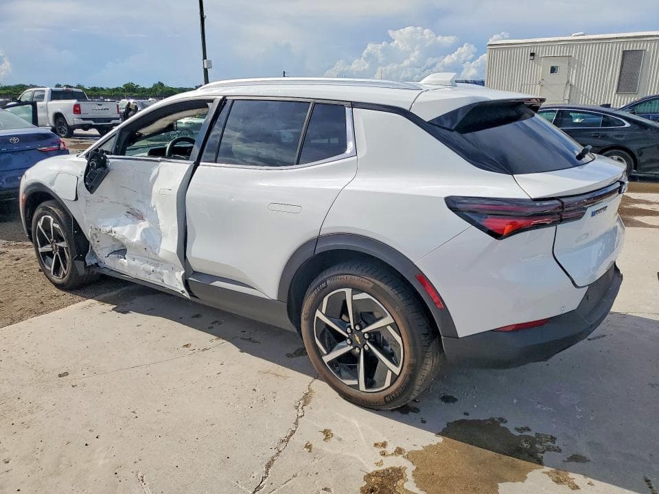 2026 CHEVROLET EQUINOX LT 2