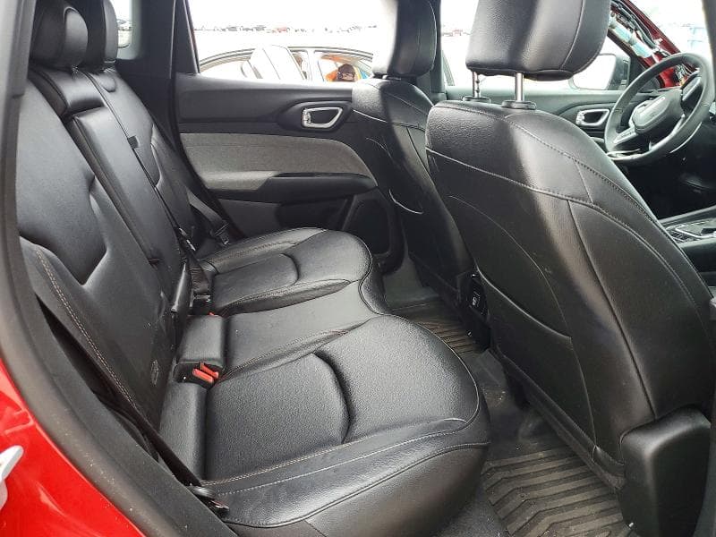 2024 JEEP COMPASS LATITUDE LUX 11