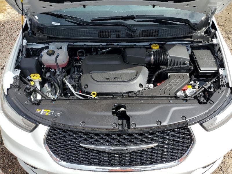 2026 CHRYSLER PACIFICA LIMITED 12
