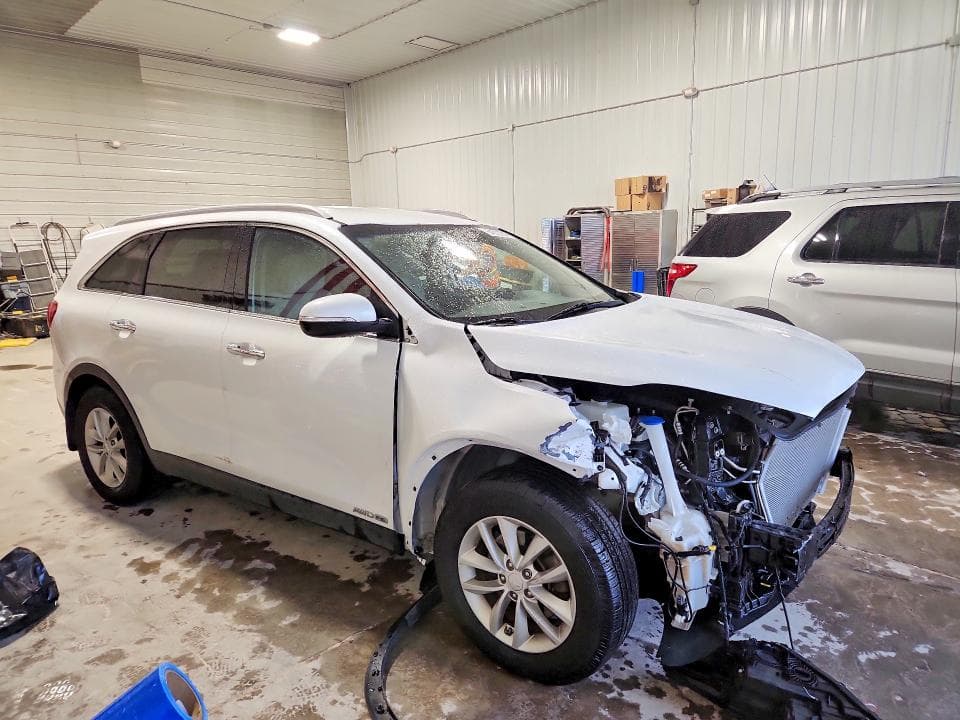 2018 KIA SORENTO LX V6 4