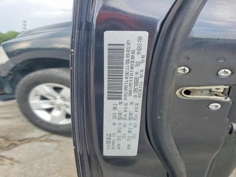 2019 RAM 1500 CLASSIC SLT 12
