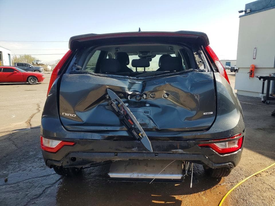 2026 KIA NIRO LX 6