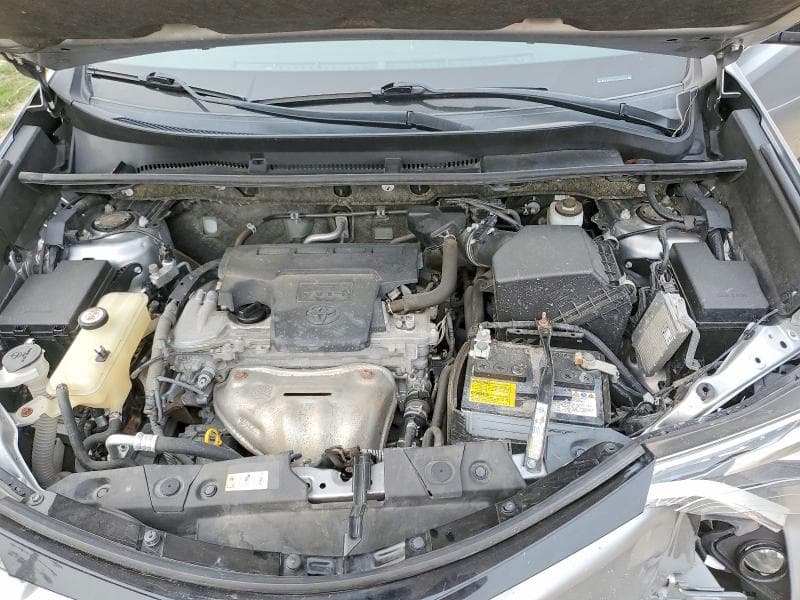 2018 TOYOTA RAV4 SE 12