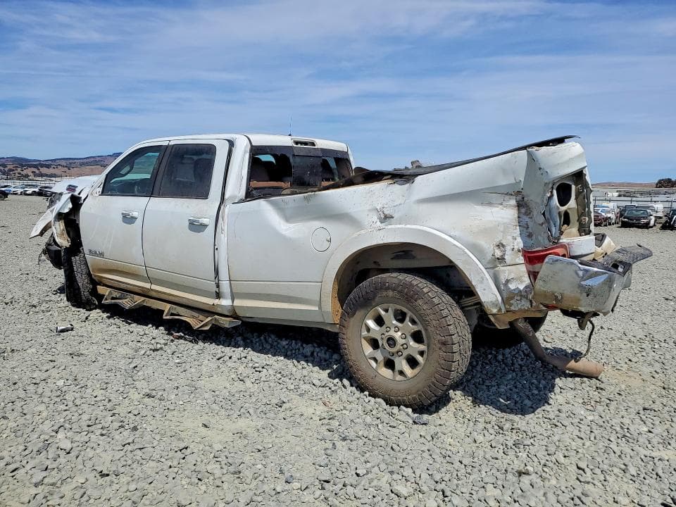 2020 RAM 3500 LARAMIE 2