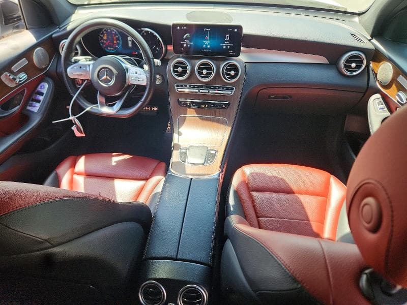2021 MERCEDES-BENZ GLC 300 8