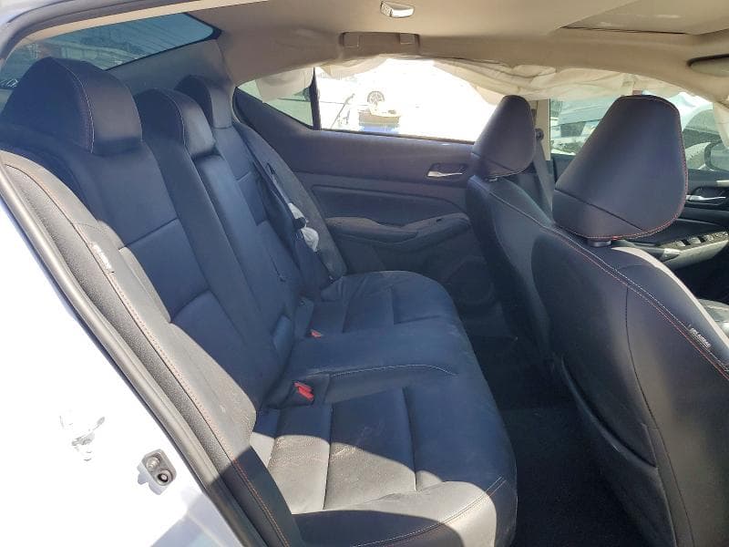 2024 NISSAN ALTIMA SR 10