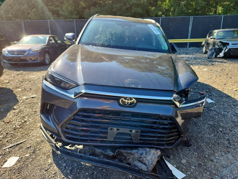 2024 TOYOTA GRAND HIGHLANDER XLE 5