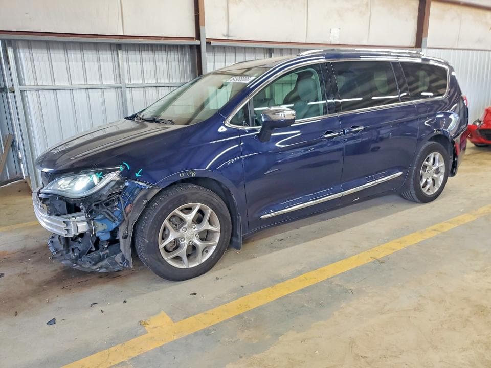 2017 CHRYSLER PACIFICA LIMITED - 1
