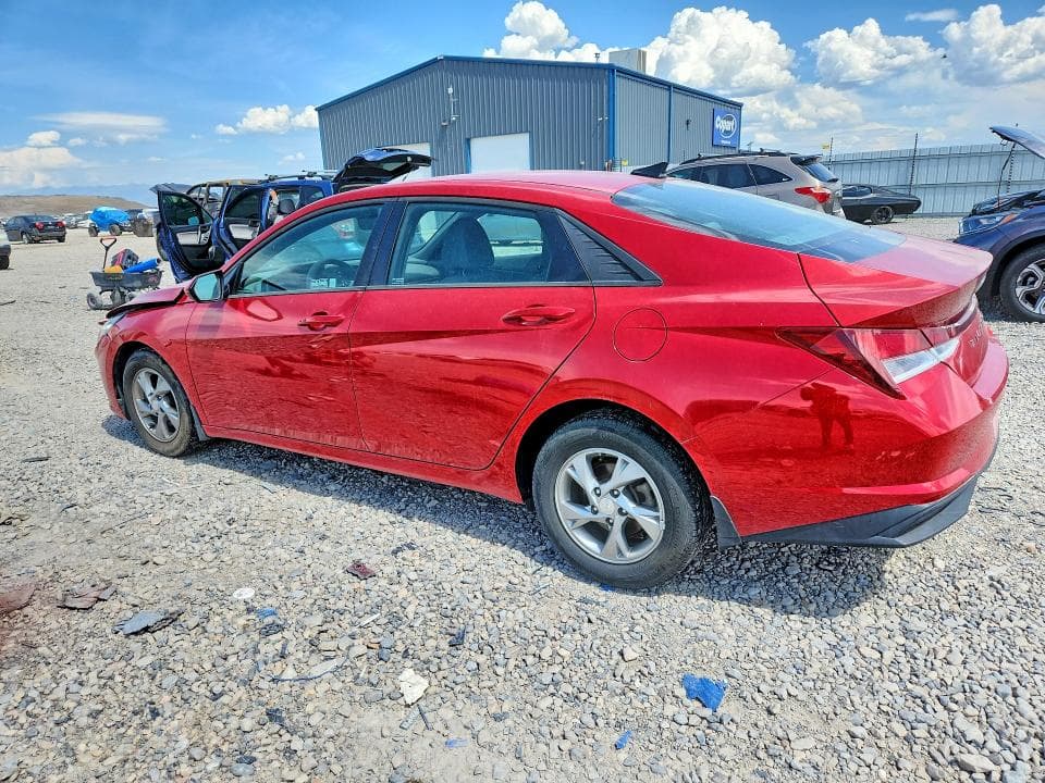 2022 HYUNDAI ELANTRA SE 2