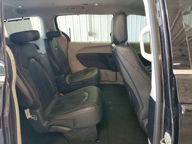 2020 CHRYSLER PACIFICA TOURING L PLUS 11