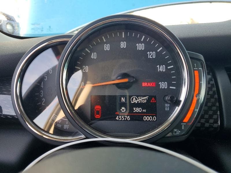2019 MINI COOPER S 9