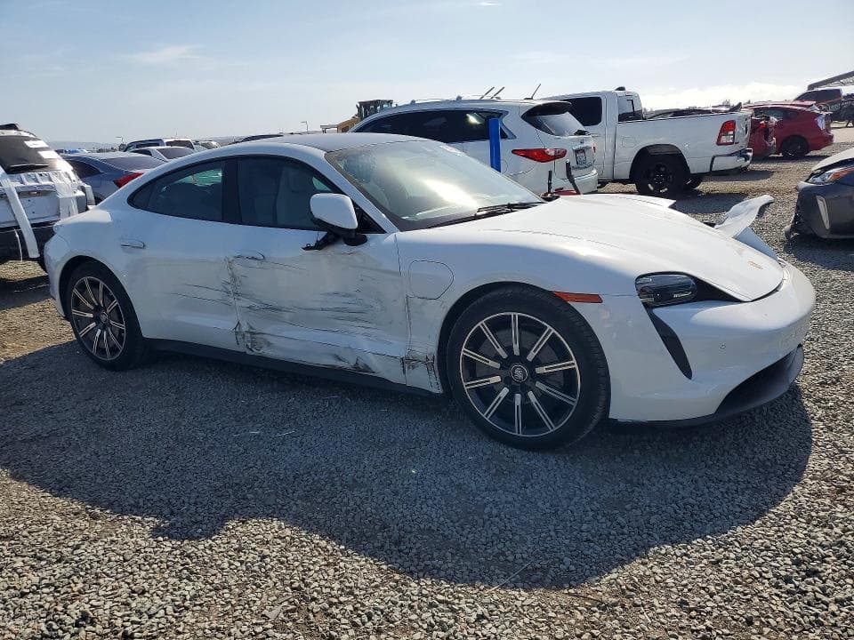 2021 PORSCHE TAYCAN 4