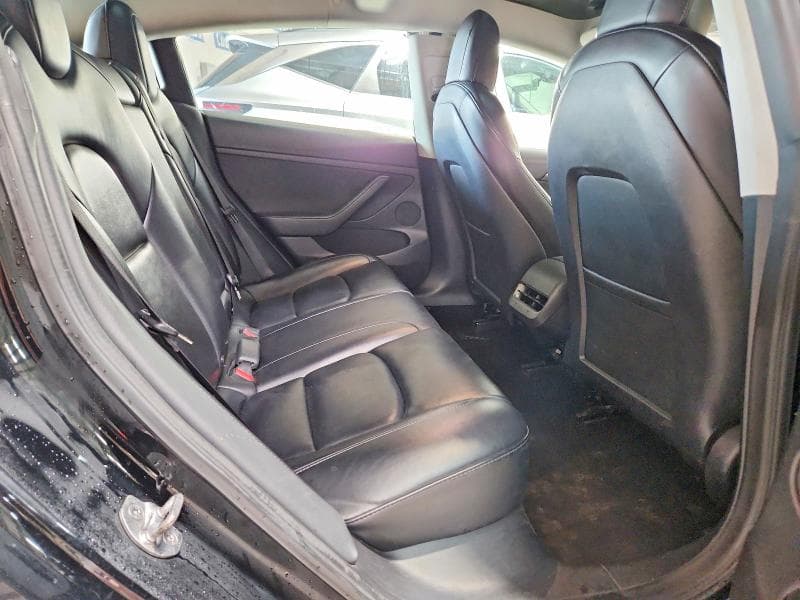 2022 TESLA MODEL 3 10