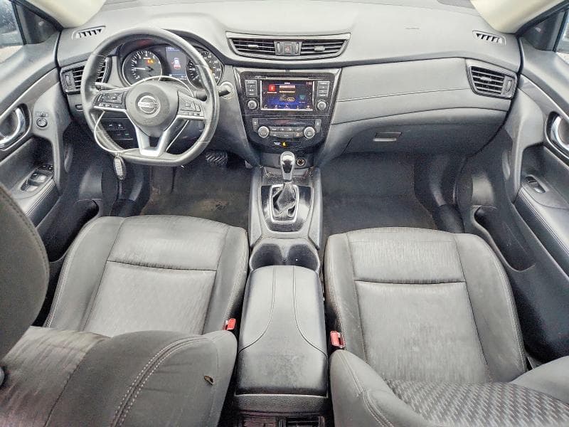 2018 NISSAN ROGUE SV 8