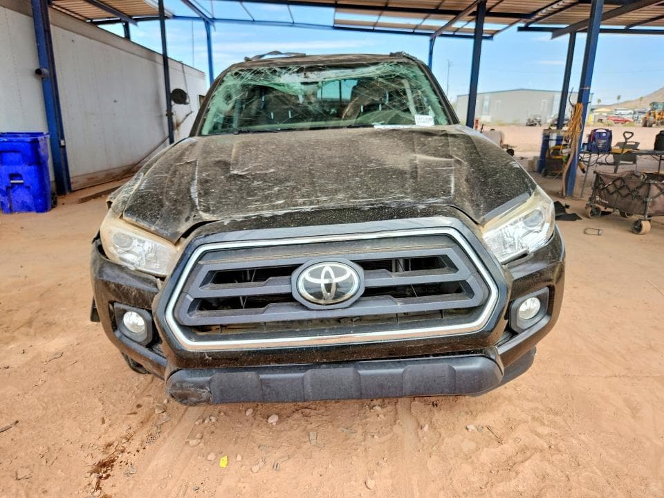 2022 TOYOTA TACOMA SR5 V6 5