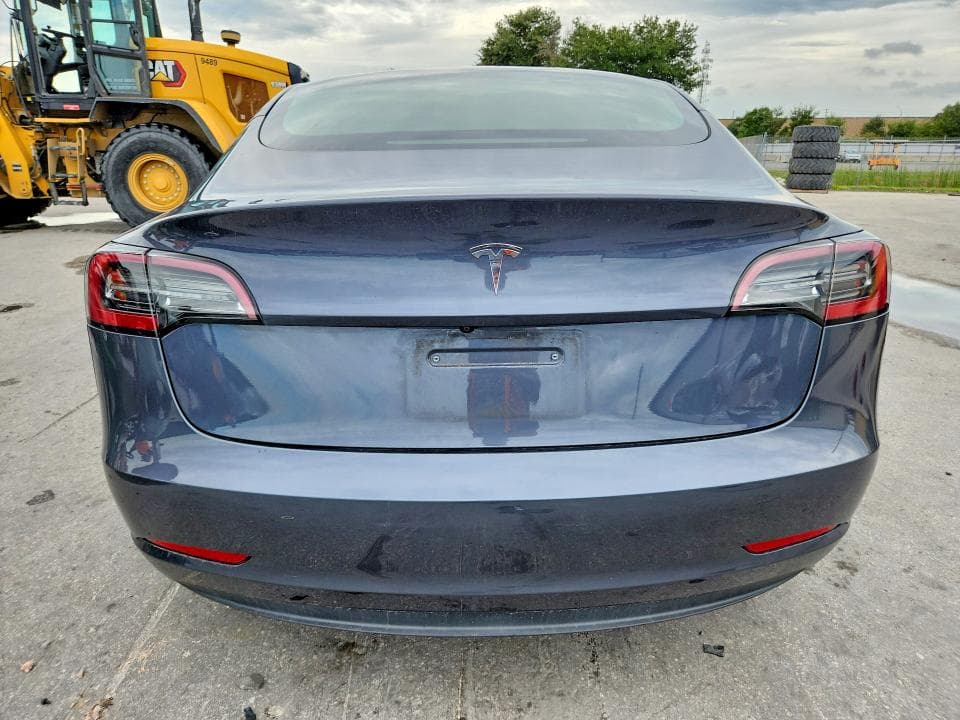 2023 TESLA MODEL 3 6