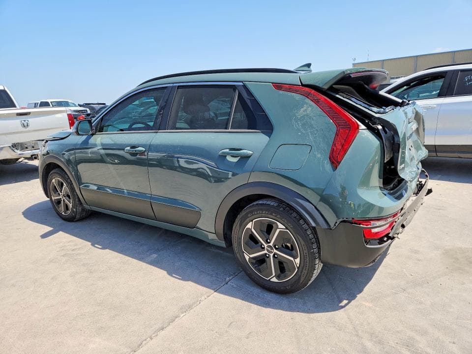 2023 KIA NIRO EX 2
