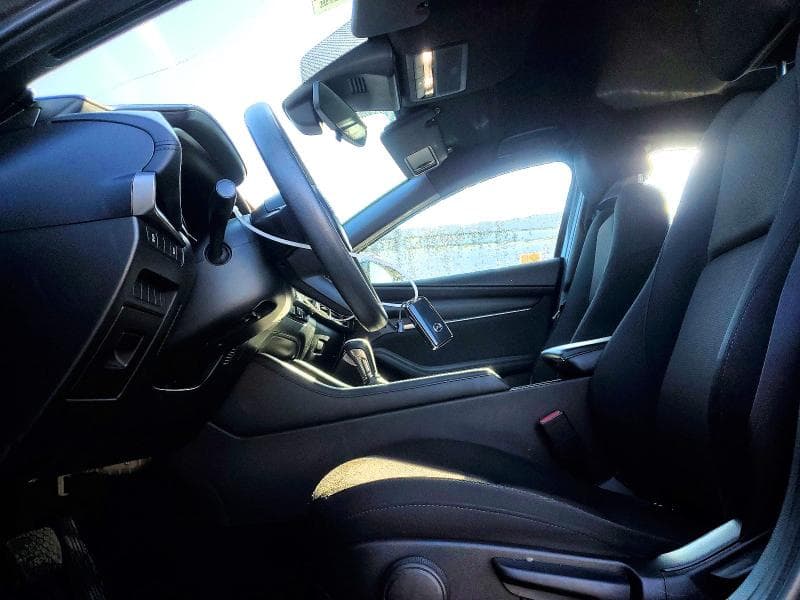 2022 MAZDA 3 SELECT 7